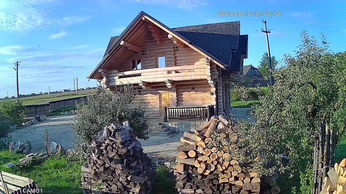 Cabana Lemn Rotund cu Ciubar Chalet - cazare in Valea Moldovei
